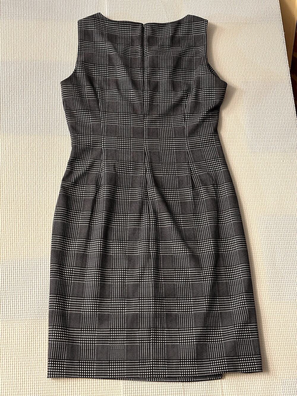 Calvin Klein women's black and white dress with seam accents Size 12